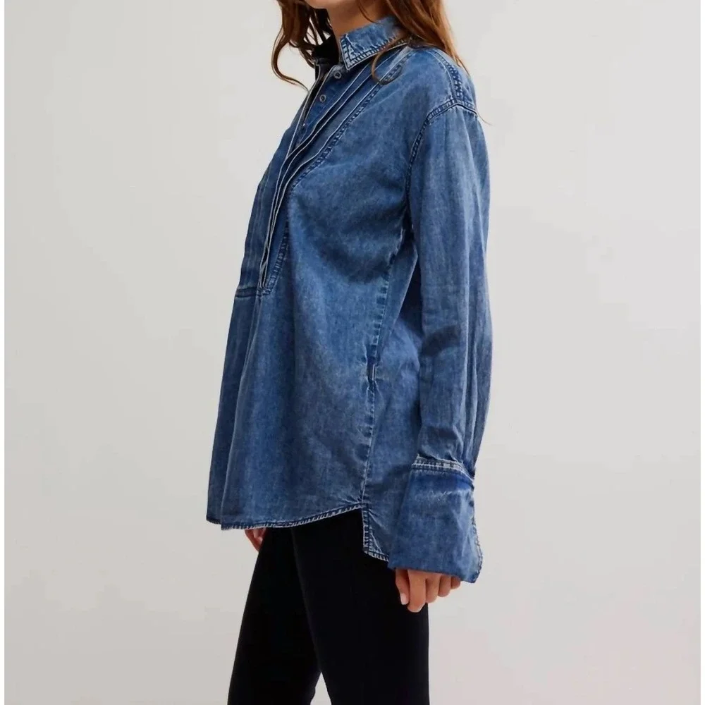 Free People We The Free After Hours Denim Top Montauk Wash Size XS NWT Oversized - Picture 2 of 11